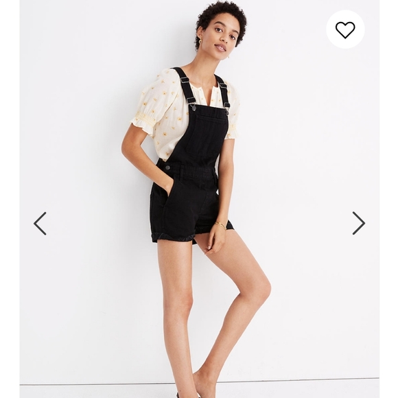 Madewell Denim - Adirondack Short Overalls in Washed Black